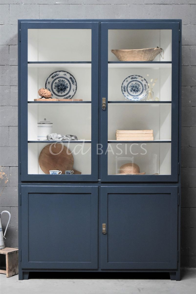 Detail van Vitrinekast Jeanette, 2 deuren, RAL5008, blauw, materiaal hout